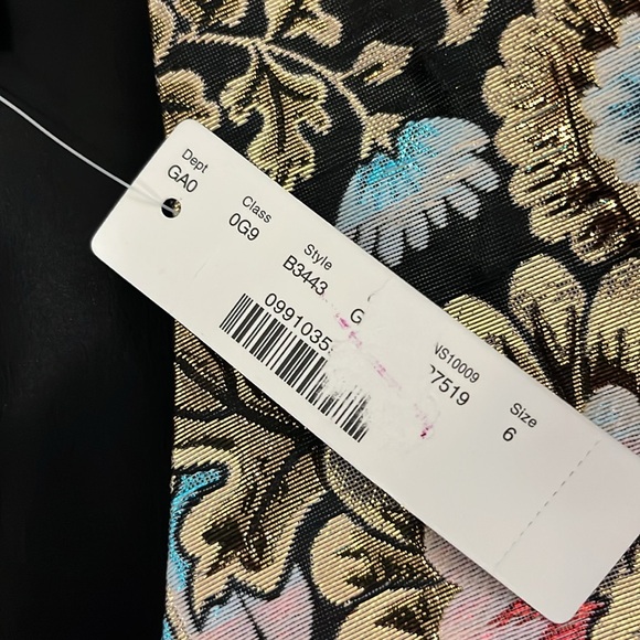 J. Crew V Neck Long Sleeve Boxy Fit Lined Silk Metallic Floral Pullover Top - Picture 12 of 14